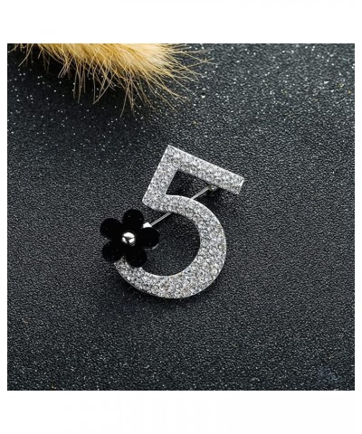 Lucky Number Five Brooch for Women Girl Fashion Small Flower Lapel Pins Corsage Scarf Pin Rhinestones Breastpin for Wedding B...