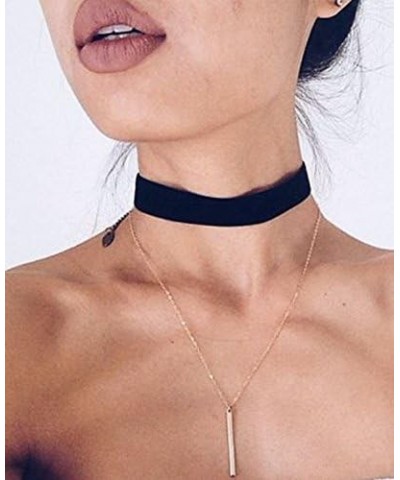 4 Pcs Black Velvet Choker Adjustable Short Necklace Collar Choker Necklace Gothic Tattoo Choker Halloween Neck Chain for Wome...